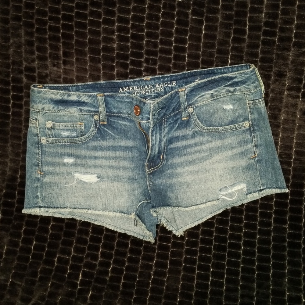 AE Shorts